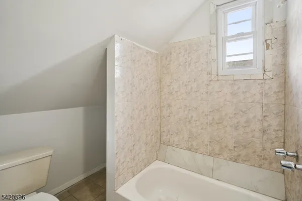$2,250 | 904 2nd Avenue, Unit 2, Elizabeth, NJ 07201