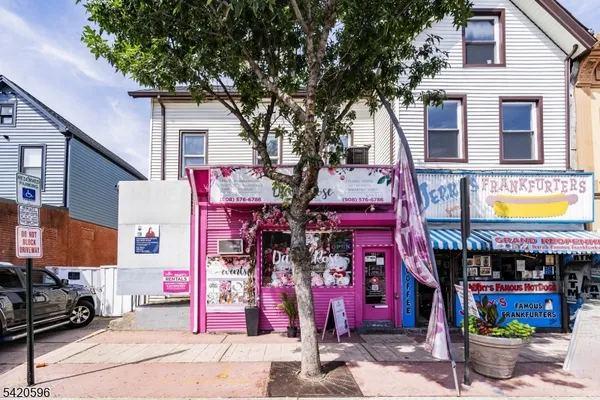 $2,250 | 904 2nd Avenue, Unit 2, Elizabeth, NJ 07201