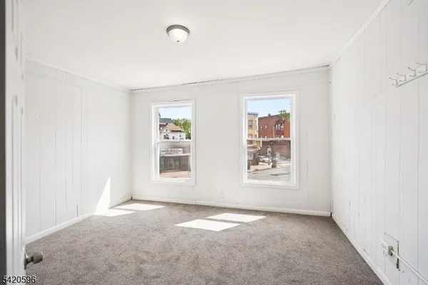 $2,250 | 904 2nd Avenue, Unit 2, Elizabeth, NJ 07201