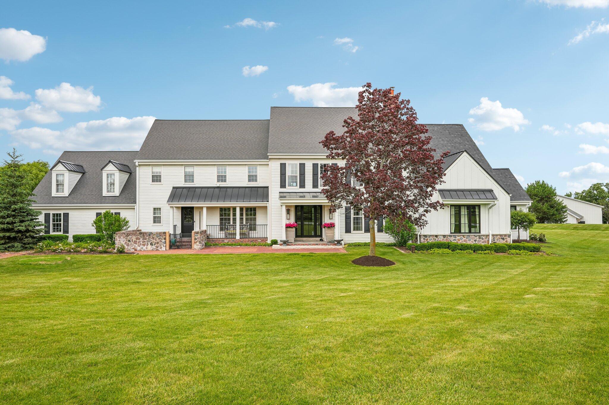 13700 Riverland Road Mequon, WI 53097 - Photo 1 of 69 Welcome Home
