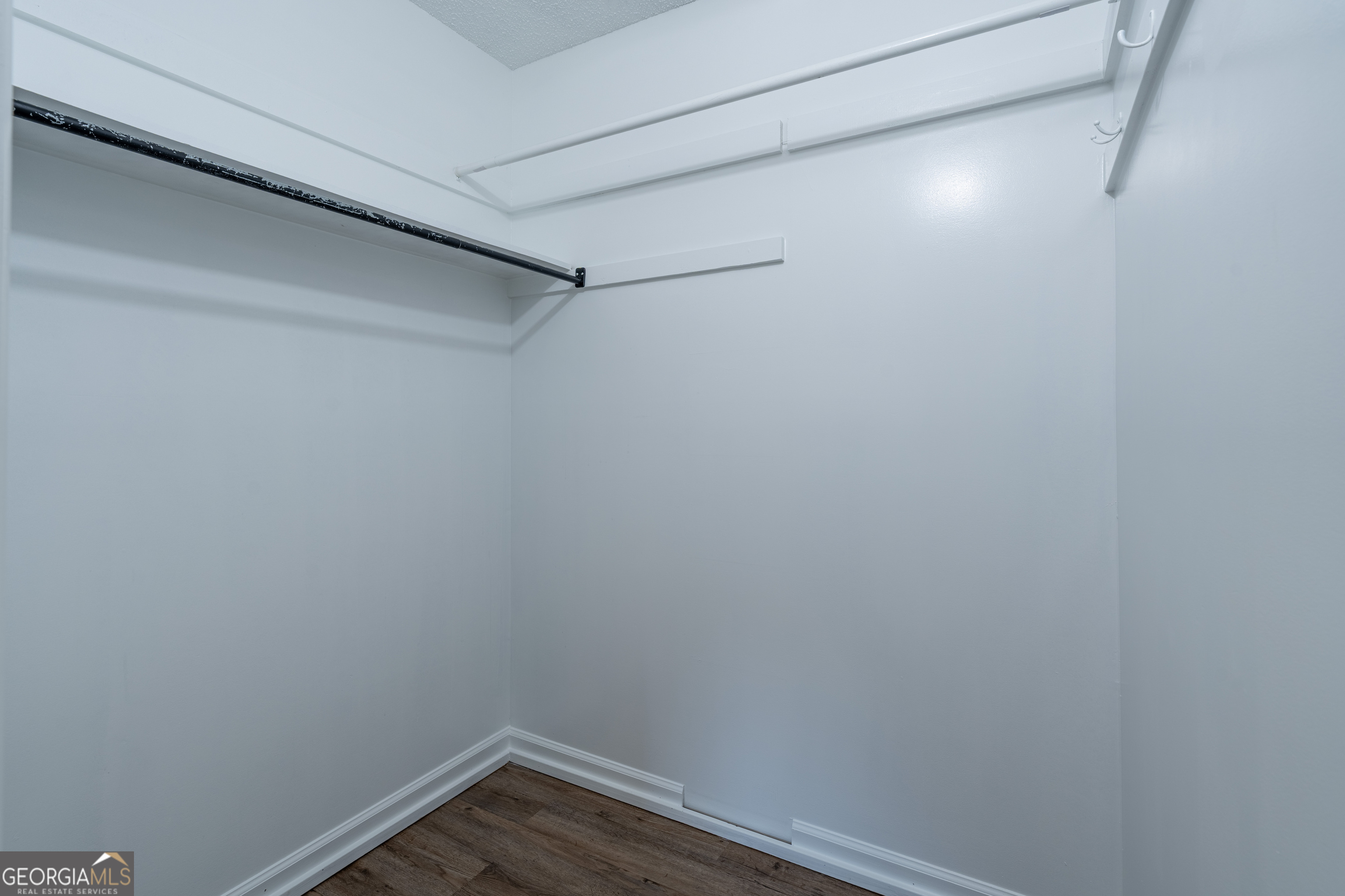 404 Potomac Court St. Marys, GA 31558 - Photo 18 of 30 a view of a small space