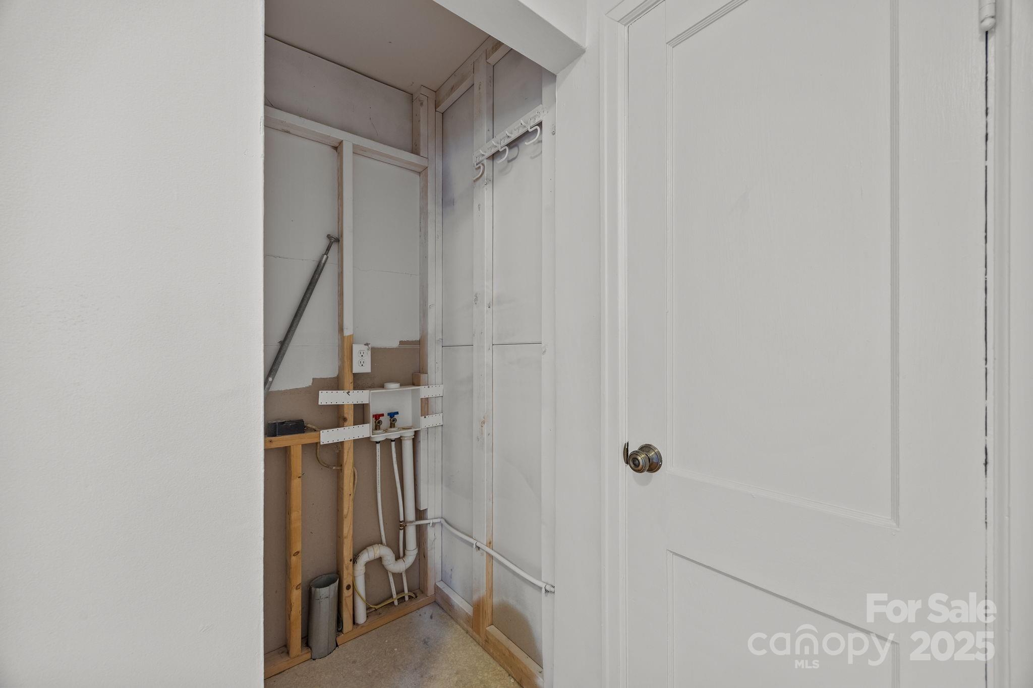 175 Chatham Road Asheville, NC 28804 - Photo 30 of 48