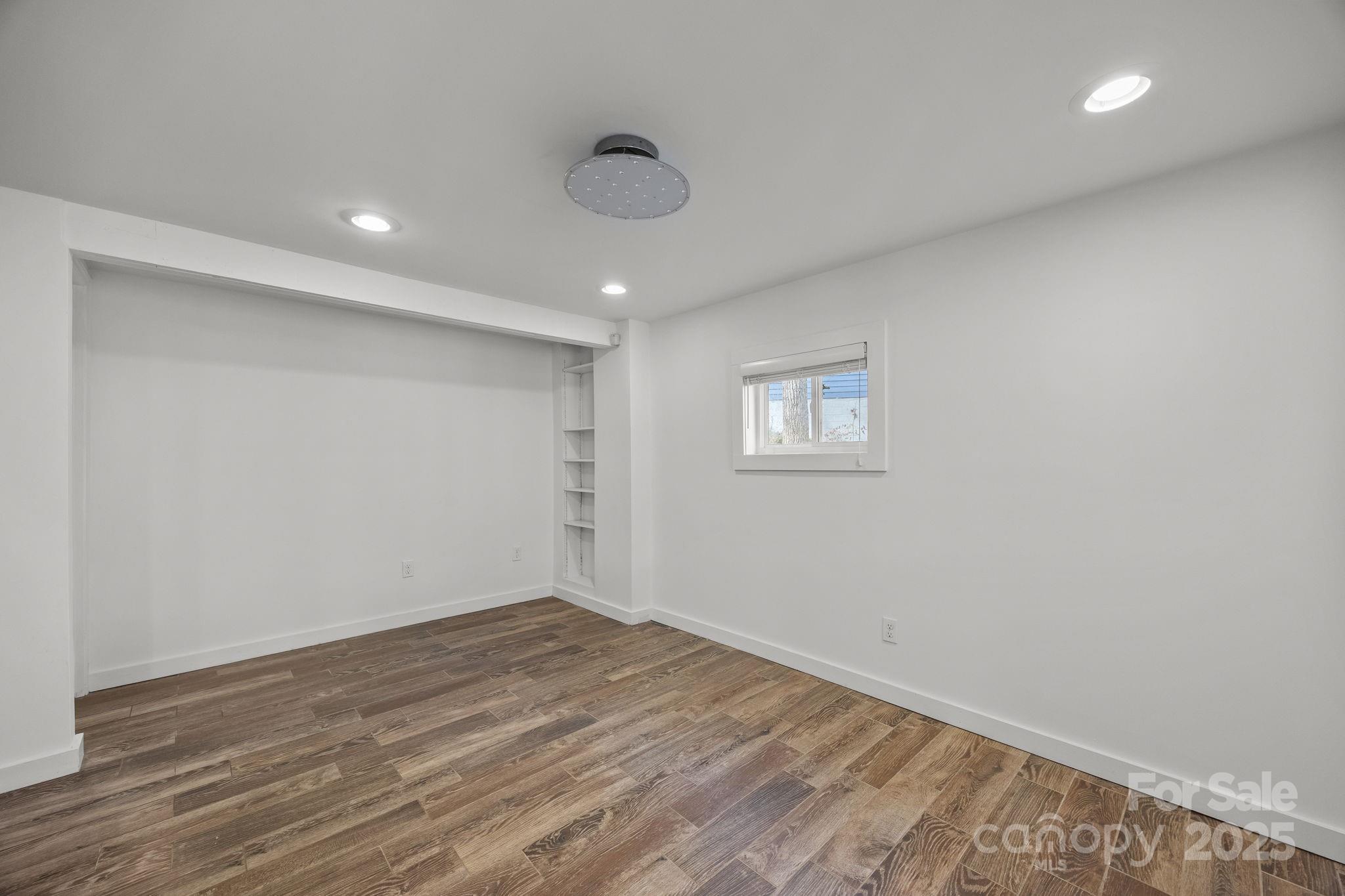 175 Chatham Road Asheville, NC 28804 - Photo 35 of 48