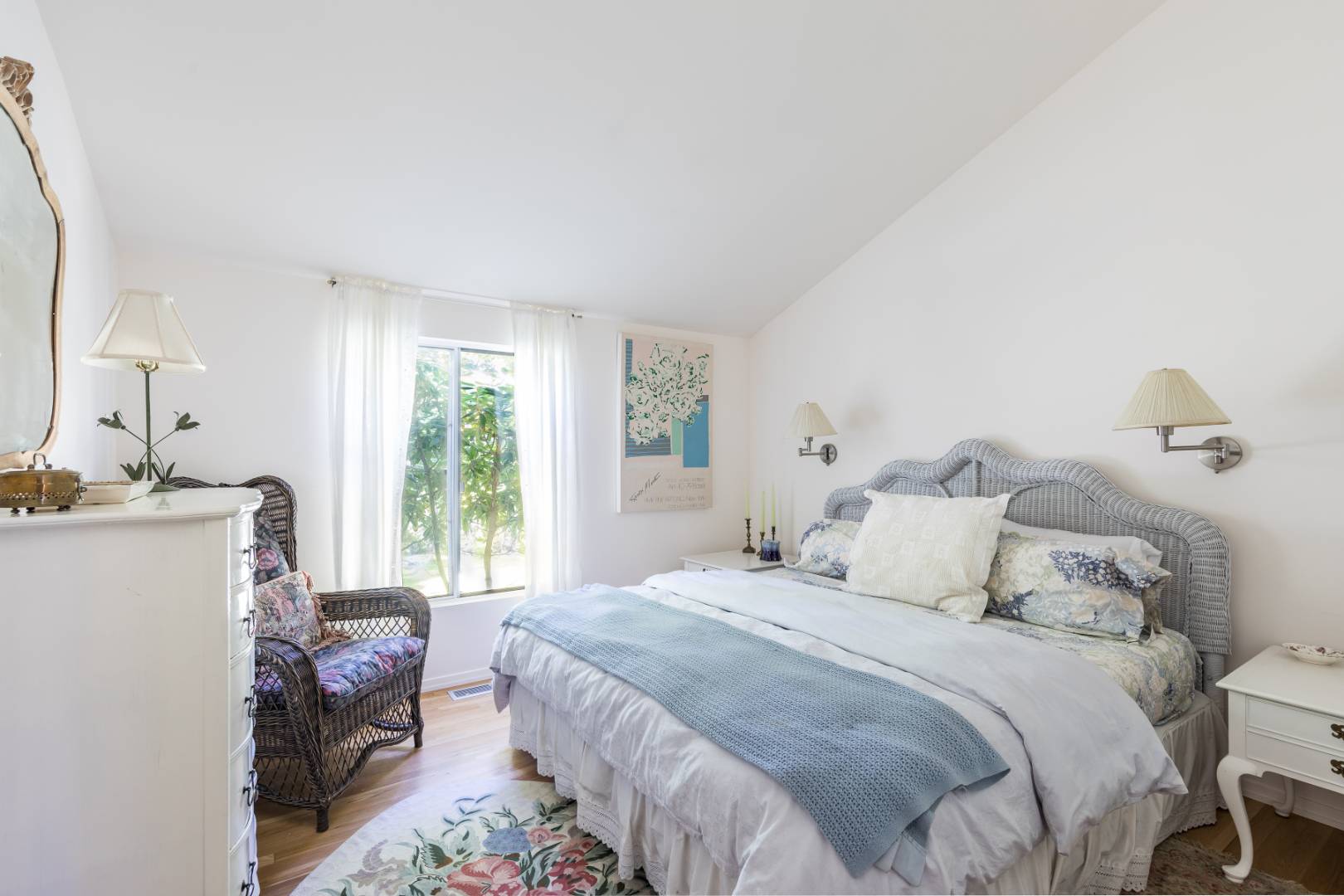 114 Neck Path East Hampton, NY 11937 - Photo 11 of 20 a bedroom with a bed and a couch