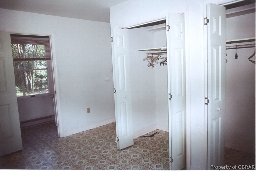211 Dunnsville Road Dunnsville, VA 22454 - Photo 12 of 22 Dressing Room
