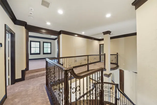 $9,000 | 30 North Palmiera Circle, The Woodlands, TX 77382