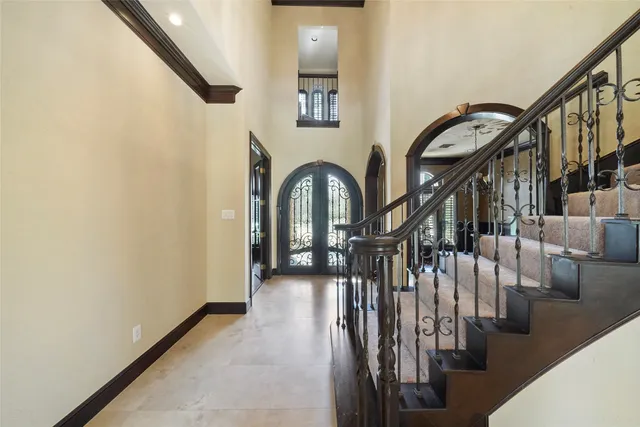 $9,000 | 30 North Palmiera Circle, The Woodlands, TX 77382