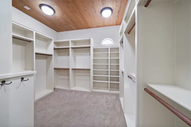 $9,000 | 30 North Palmiera Circle, The Woodlands, TX 77382