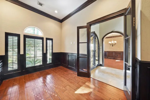 $9,000 | 30 North Palmiera Circle, The Woodlands, TX 77382