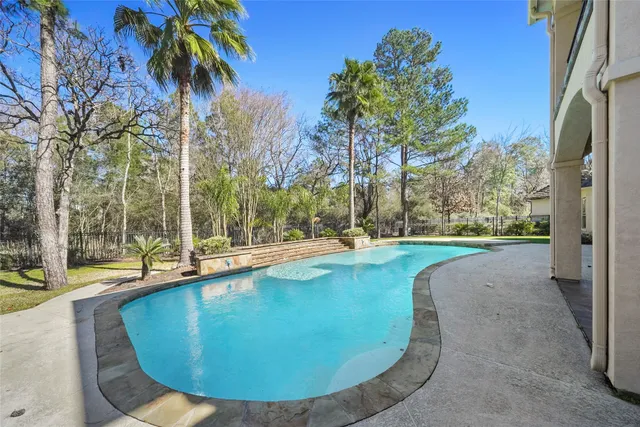 $9,000 | 30 North Palmiera Circle, The Woodlands, TX 77382