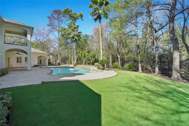 $9,000 | 30 North Palmiera Circle, The Woodlands, TX 77382