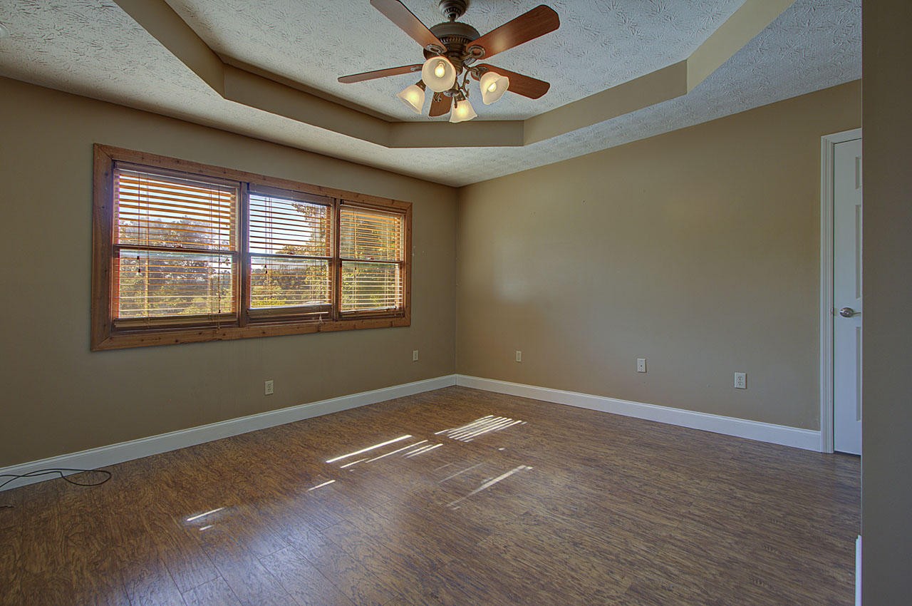 170 Bridges Road Heiskell, TN 37754 - Photo 32 of 39 Gallery Image 32