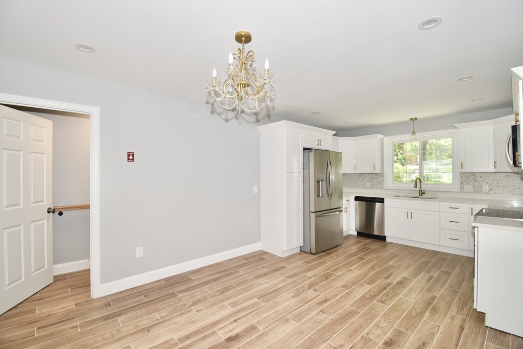 207 Hazardville Road Longmeadow, MA 01106 - Photo 21 of 41 Gallery Image 21