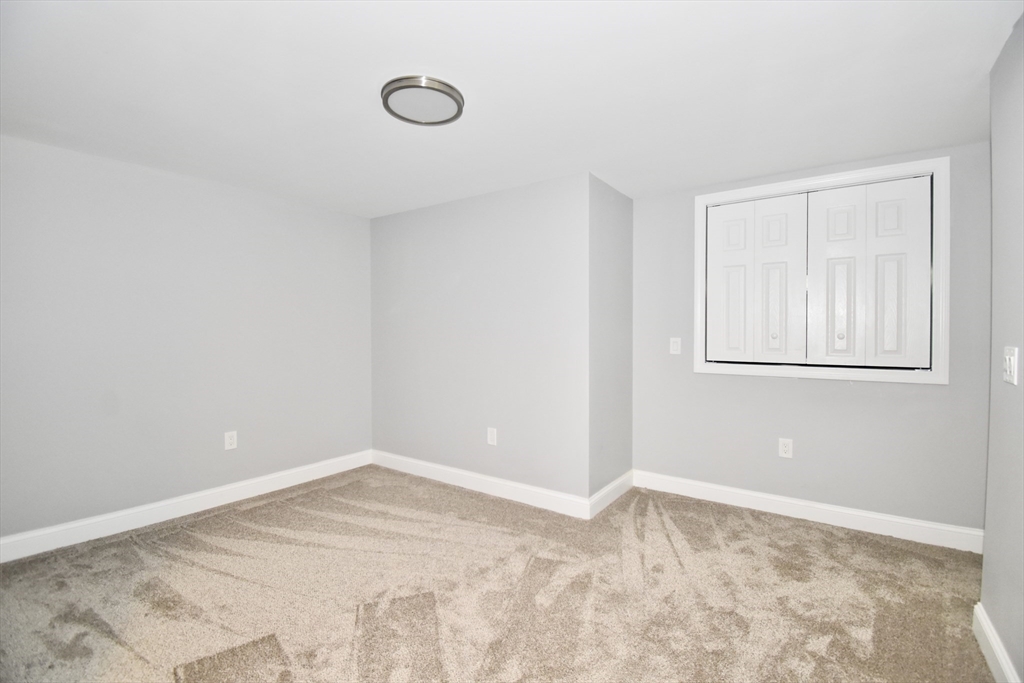 207 Hazardville Road Longmeadow, MA 01106 - Photo 35 of 41 Gallery Image 35