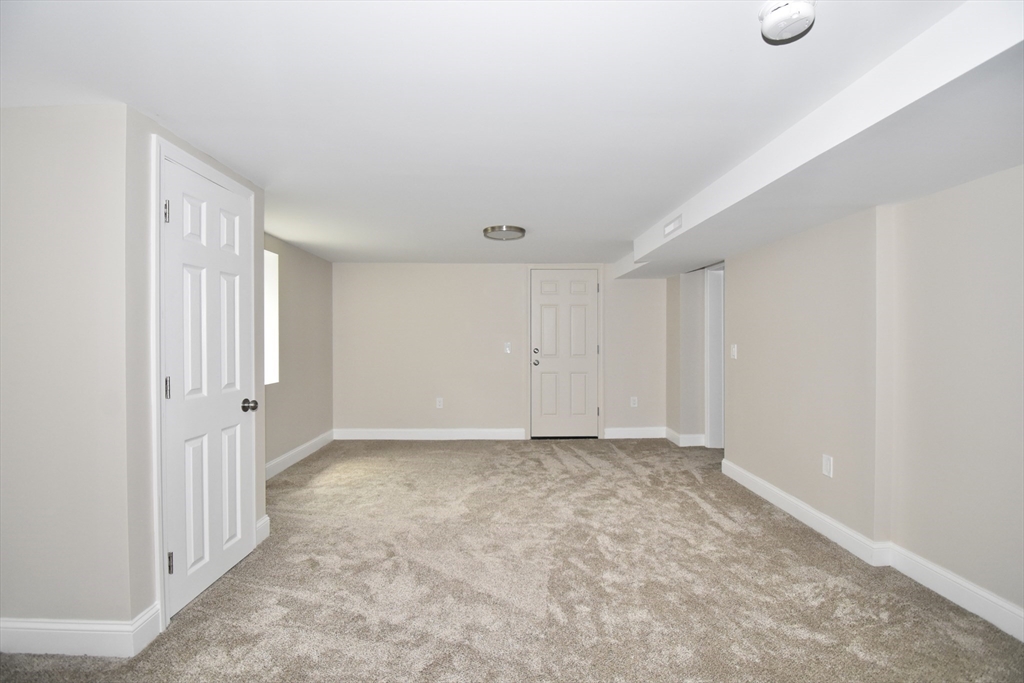 207 Hazardville Road Longmeadow, MA 01106 - Photo 39 of 41 Gallery Image 39