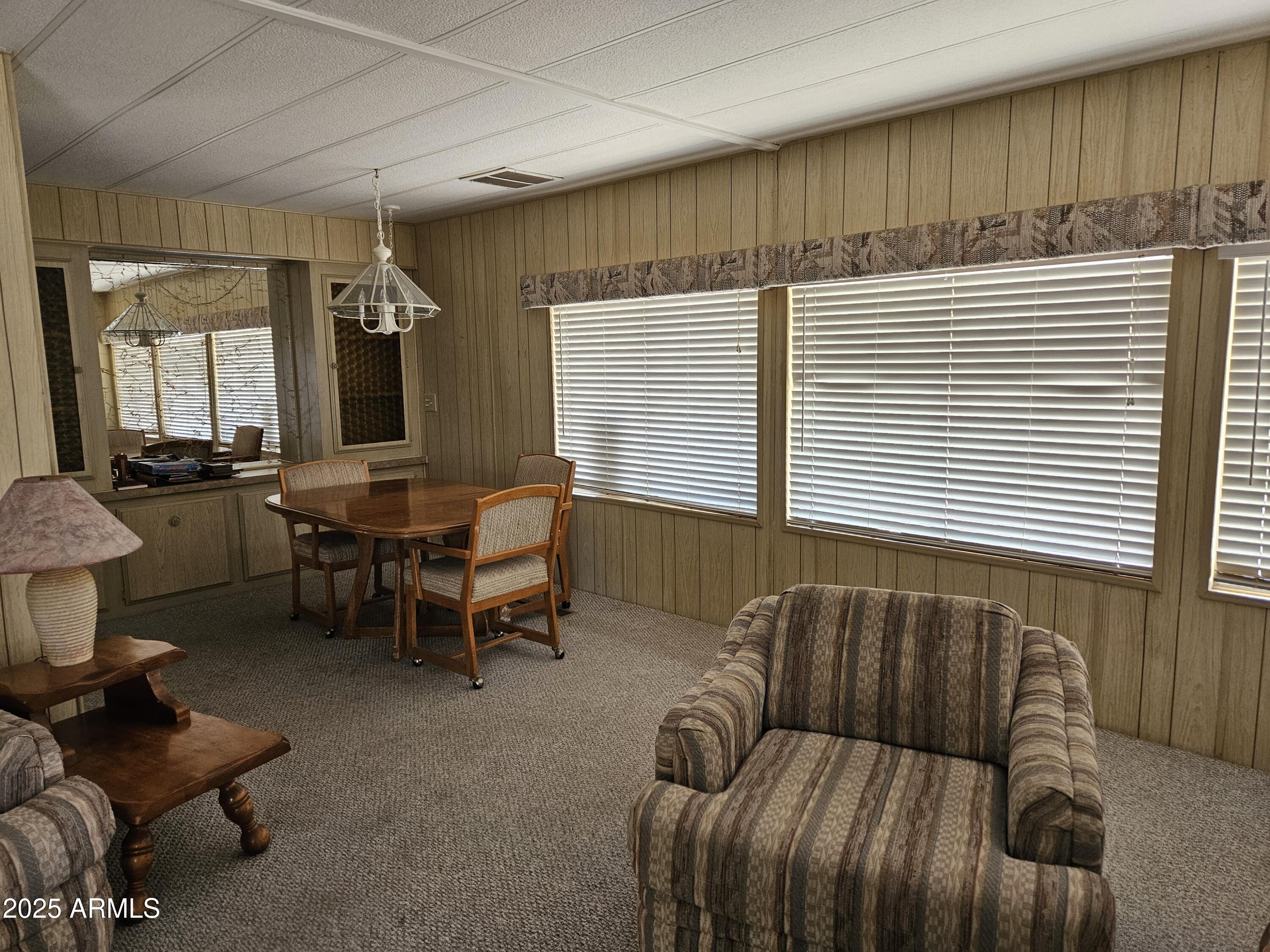 654 East Ranch Road, Unit 53 San Tan Valley, AZ 85140 - Photo 9 of 39 Back to great room