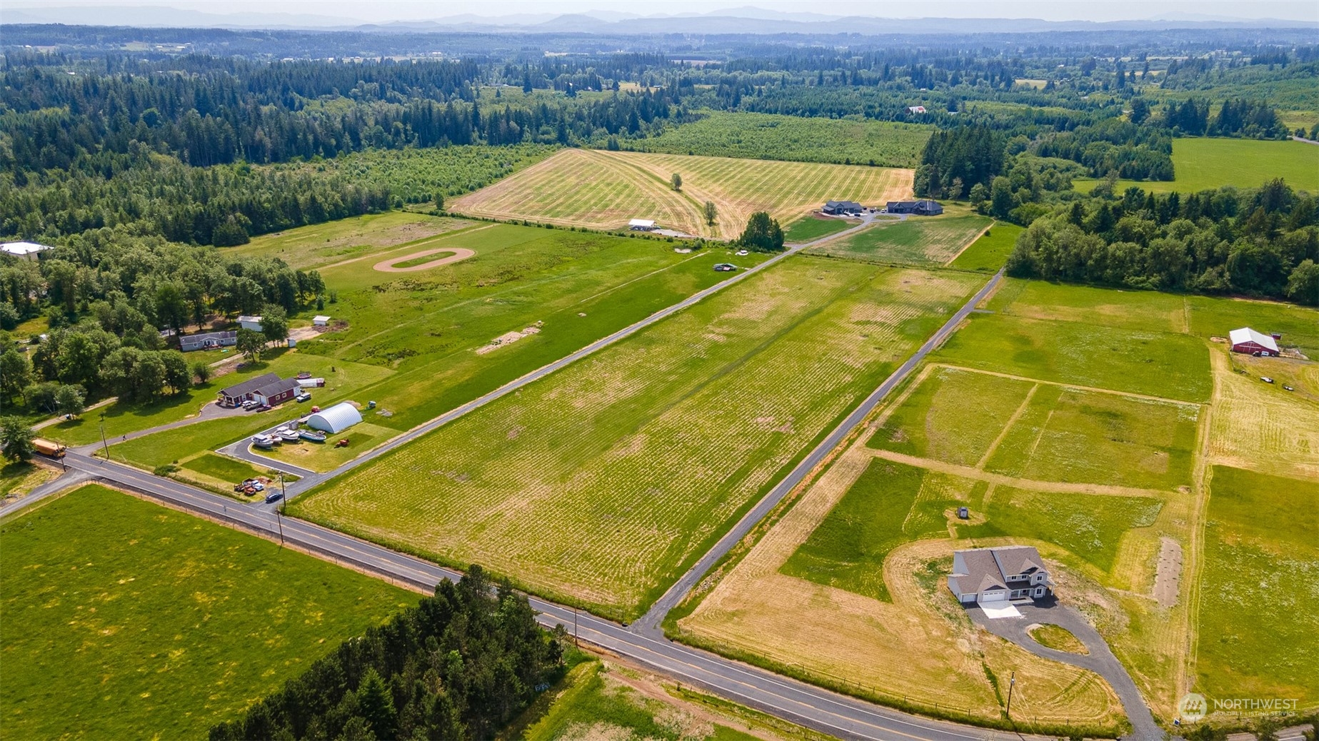 5 Tauscher Road Onalaska, WA 98570 - Photo 3 of 13 a view of a tennis court