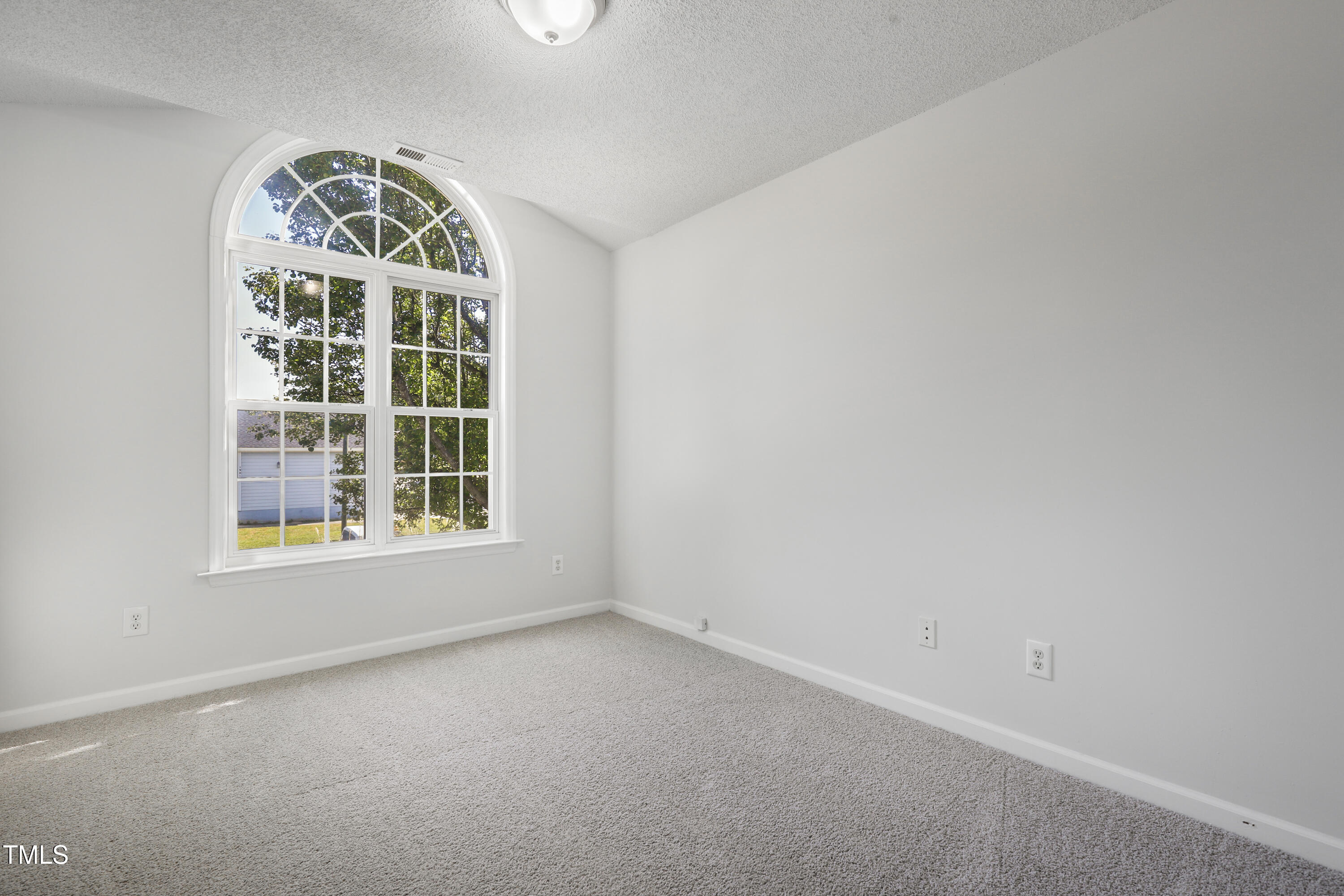 5456 Grand Traverse Drive Raleigh, NC 27604 - Photo 23 of 37 21