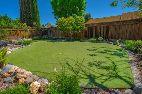 $449,950 | 1817 Brooks Court, Los Banos, CA 93635