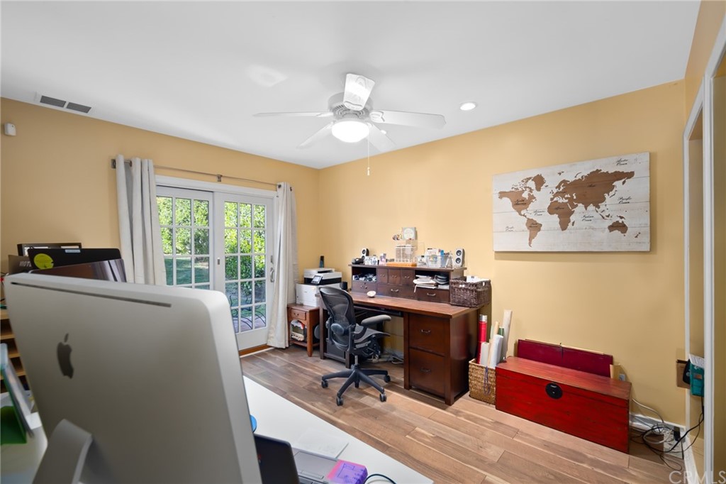 1055 Catalpa Road Arcadia, CA 91007 - Photo 34 of 51