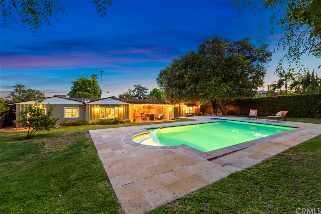 1055 Catalpa Road Arcadia, CA 91007 - Photo 38 of 51