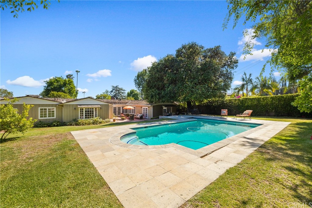 1055 Catalpa Road Arcadia, CA 91007 - Photo 43 of 51