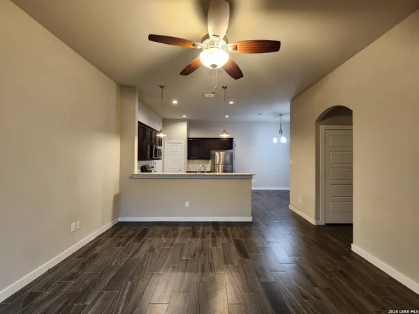 $1,695 | 506 Creekside Forest, New Braunfels, TX 78130