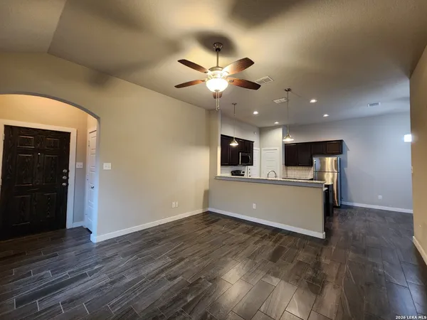 $1,695 | 506 Creekside Forest, New Braunfels, TX 78130