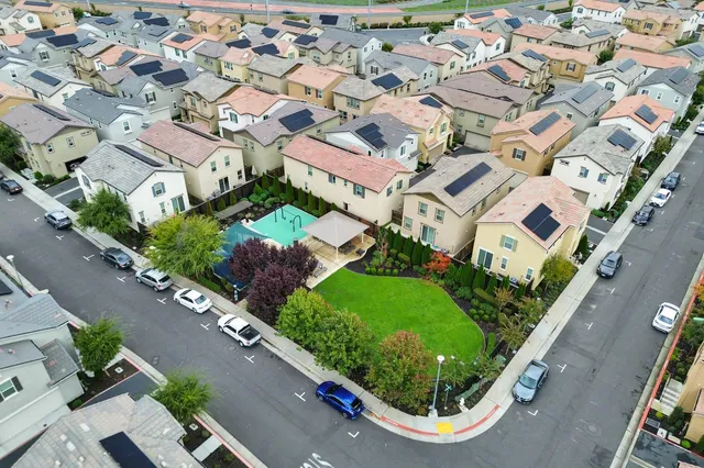 $519,900 | 8193 Kramer Ranch Way, Elk Grove, CA 95758