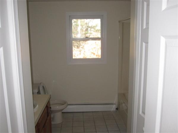 192 Bay State Road Rehoboth, MA 02769 - Photo 6 of 13 Gallery Image 6