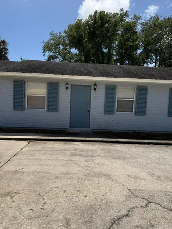 $1,550 | 1023 Louisiana Avenue, Unit 2, Sebastian, FL 32958