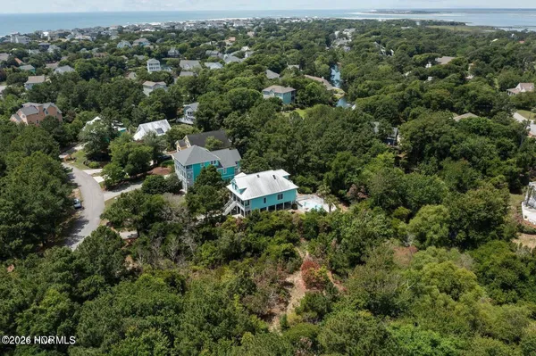 $465,000 | 302 Governor Safford Lane, Emerald Isle, NC 28594