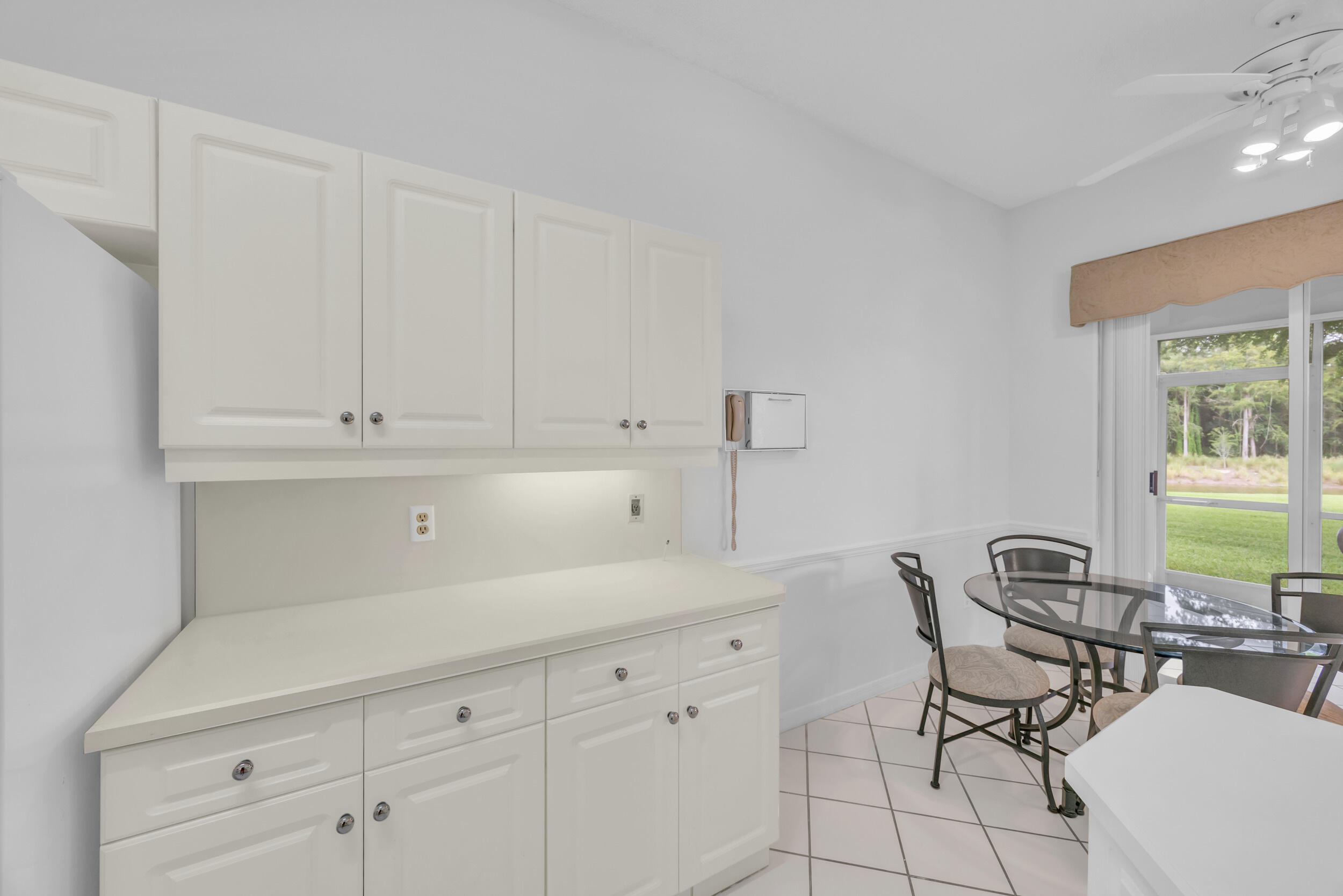 10172 Andover Coach Circle, Unit G2 Lake Worth, FL 33449 - Photo 19 of 64 18_8p3a9602