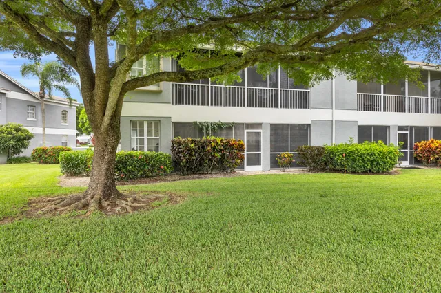 $168,000 | 10172 Andover Coach Circle, Unit G2, Lake Worth, FL 33449