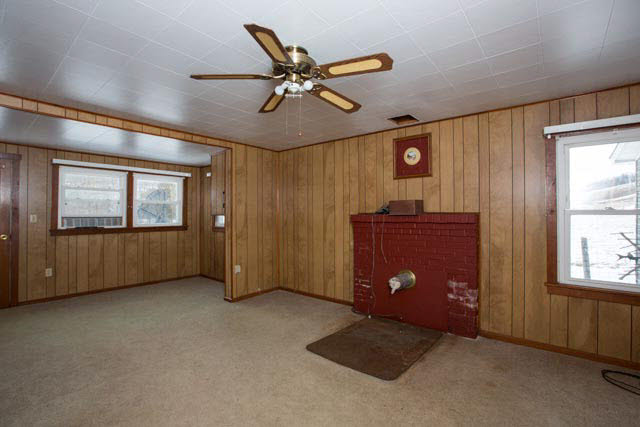 18525 Route 259 Mathias Wv 26812 Mathias, WV 26812 - Photo 18 of 36 a view of an empty room with a window