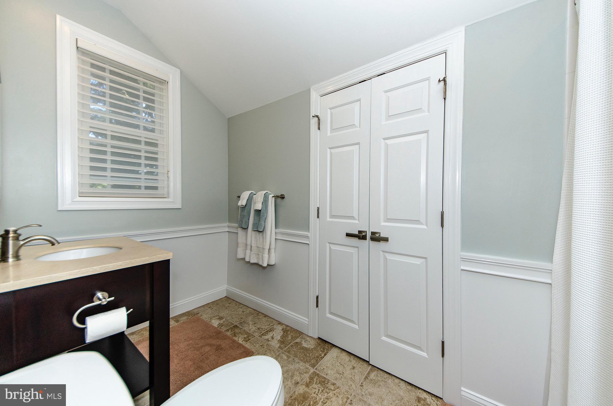 403 Tapawingo Road Southwest Vienna, VA 22180 - Photo 45 of 59 En-Suite Full Bathroom