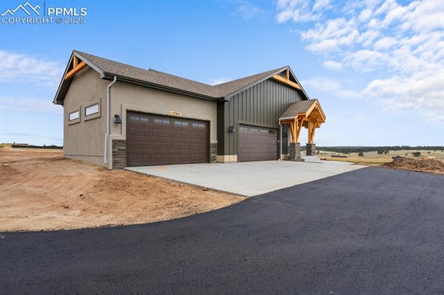 11762 Rambling Road Colorado Springs, CO 80908 - Photo 5 of 42 Gallery Image 5