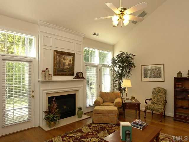 3725 Old Post Road Raleigh, NC 27612 - Photo 3 of 12 Computer Room
