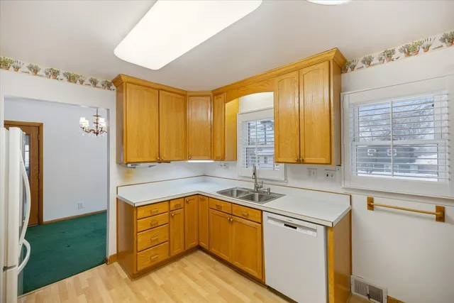 $325,000 | 8109 30th Avenue North, Crystal, MN 55427