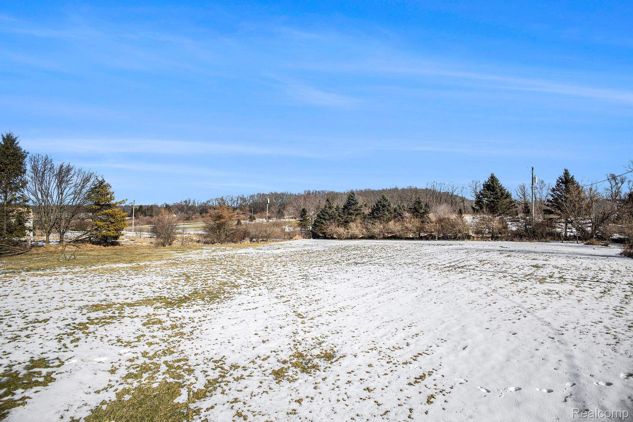 3803 South Bull Run Road Gregory, MI 48137 - Photo 21 of 25 Gallery Image 21