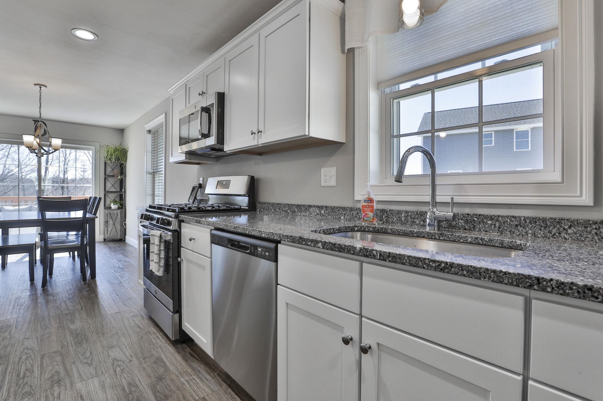 36 B Terraceview Drive Hudson, NH 03051 - Photo 12 of 40