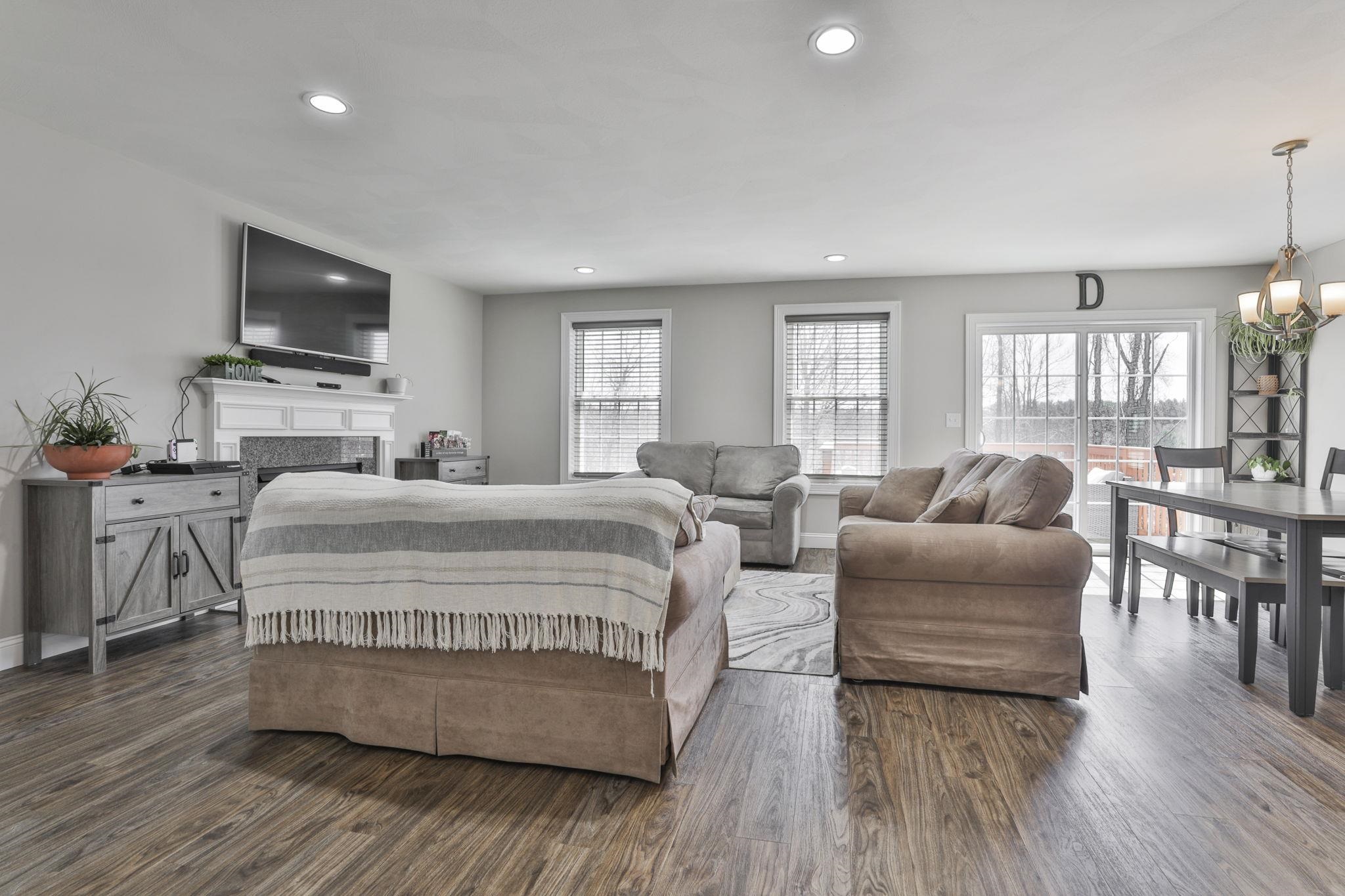 36 B Terraceview Drive Hudson, NH 03051 - Photo 15 of 40