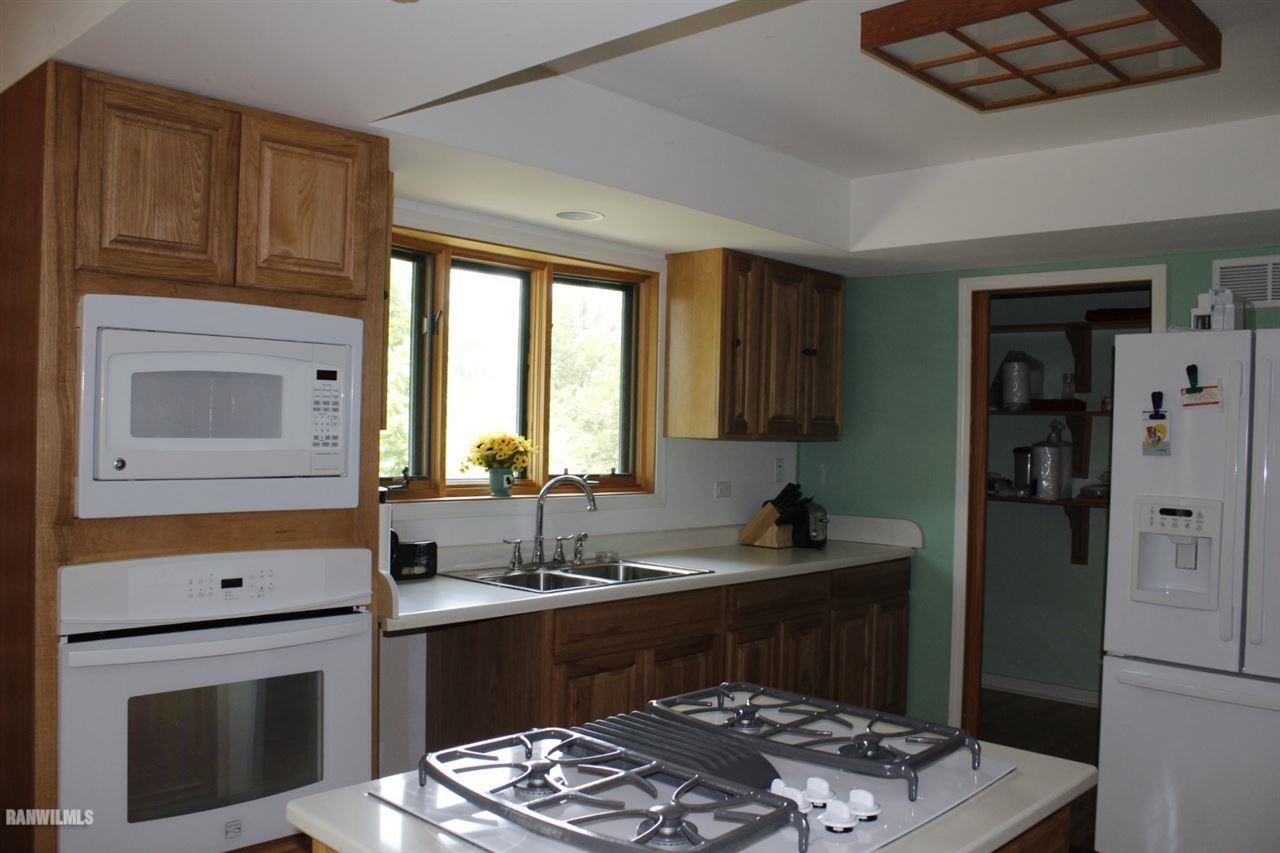 1324 South Devils Ladder Road Galena, IL 61036 - Photo 8 of 25 Gallery Image 8