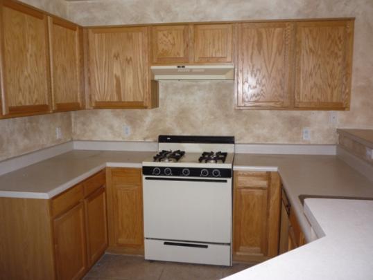 8409 West Granada Road Phoenix, AZ 85037 - Photo 5 of 10 Kitchen