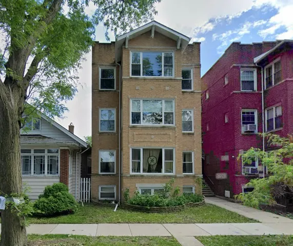 $2,500 | 3349 West Eastwood Avenue, Unit 2, Chicago, IL 60625