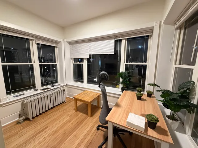 $2,500 | 3349 West Eastwood Avenue, Unit 2, Chicago, IL 60625