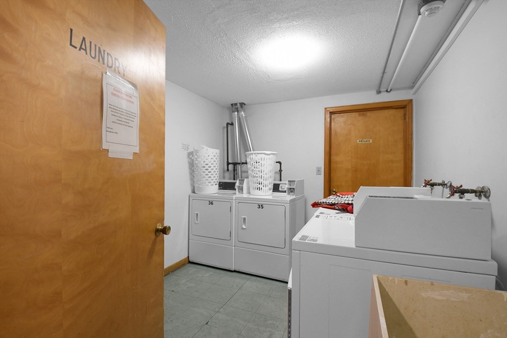 36 Ridgewood Lane, Unit 4 Gardner, MA 01440 - Photo 17 of 28