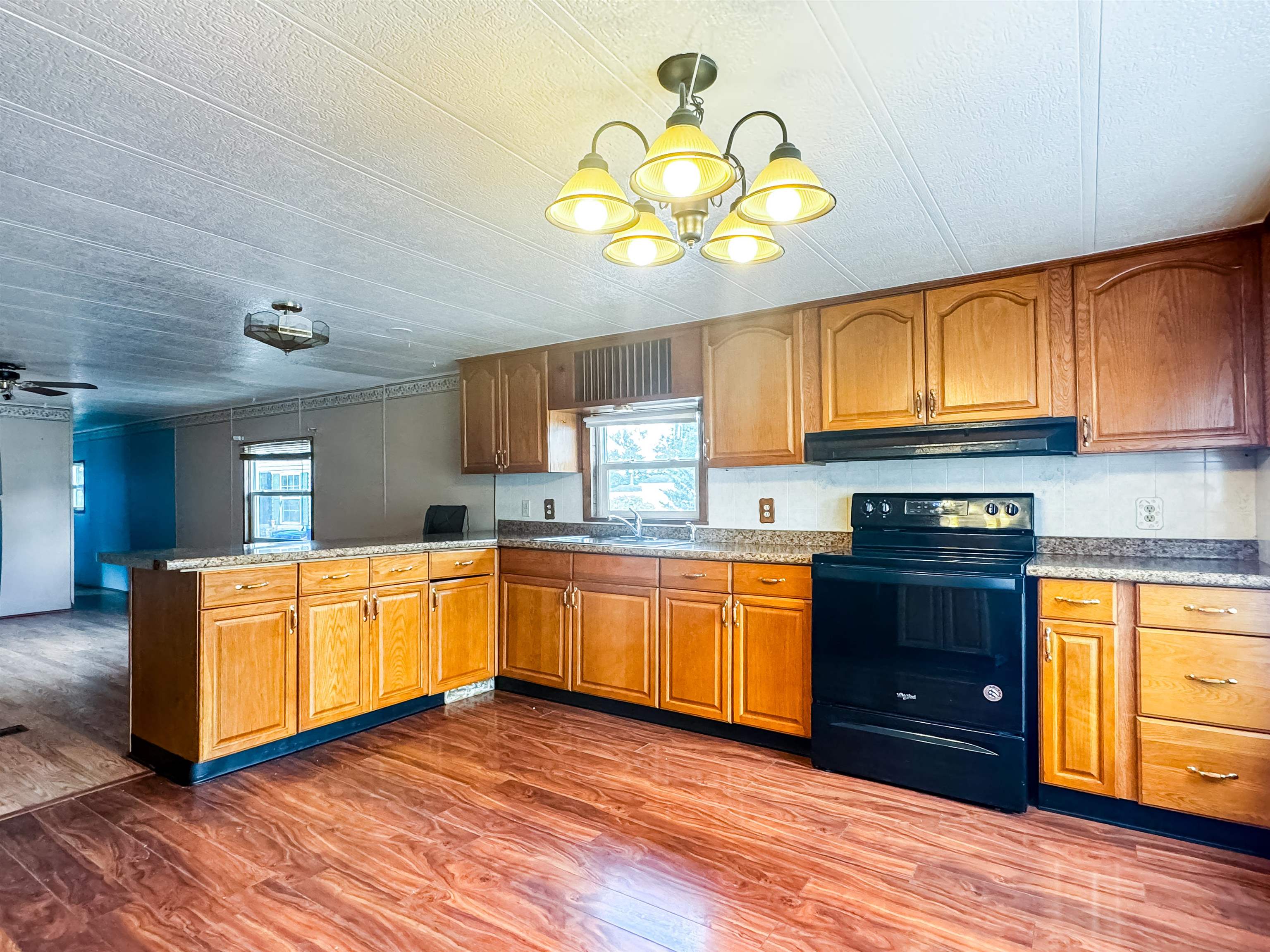 43 1st Street Colchester, VT 05446 - Photo 4 of 11 Gallery Image 4