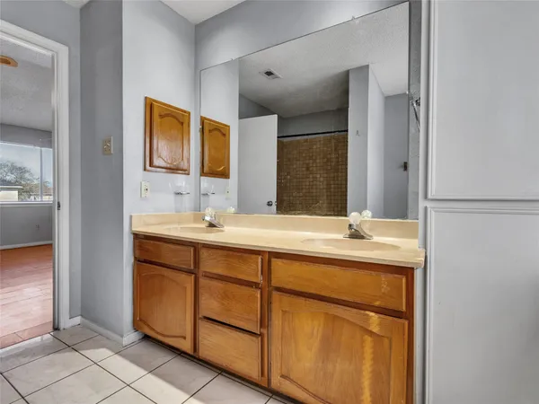 $295,000 | 10919 Pigeonwood Drive, Houston, TX 77089