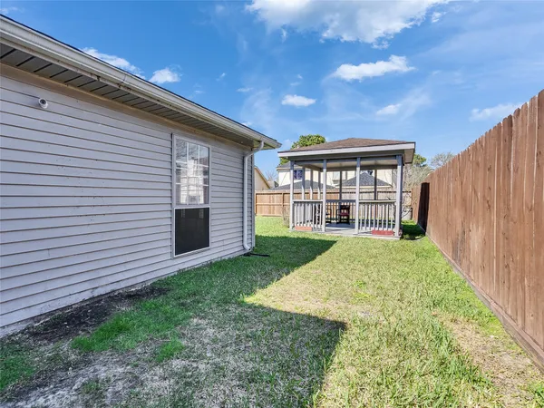 $295,000 | 10919 Pigeonwood Drive, Houston, TX 77089